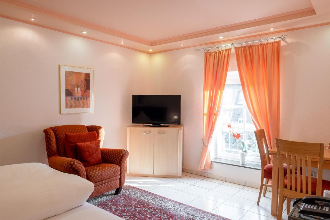 Landhotel Classhof Willich Room photo